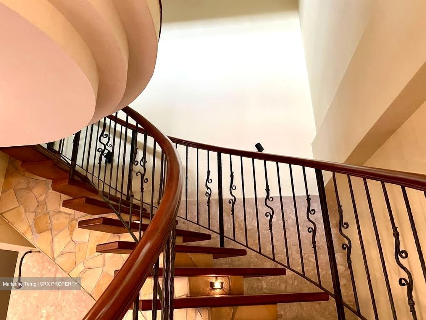 Serangoon Garden Estate (D19), Semi-Detached #579233031